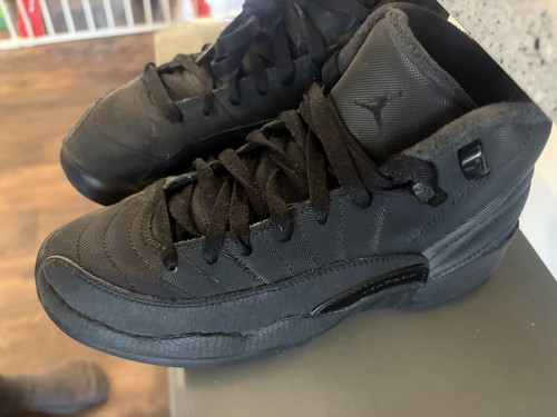 Jordan 12 Retro Black High Top Unisex Kids Sneakers Size 5Y Synthetic