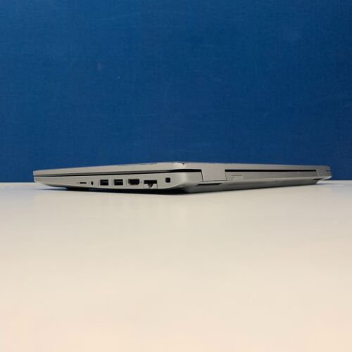 Dell Latitude 5520, i5-1135G7, 16GB RAM, 256GB SSD, Win 11, *BEZEL DMG + B GRD* - Picture 7 of 9