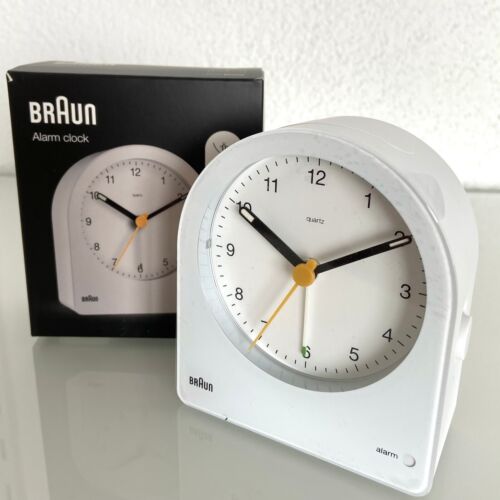 Réveil Braun blanc à rétroéclairage permanent la nuit, BC22W - Photo 1/4