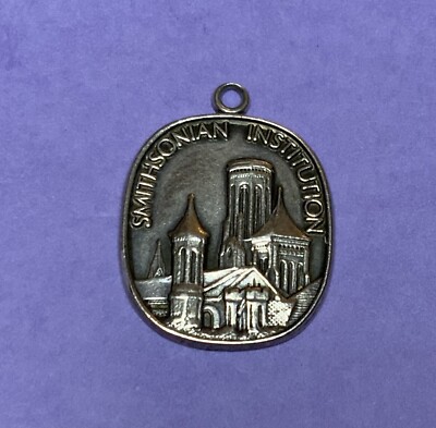 Vintage Smithsonian Institution Wash D.C. Sterling Silver Stieff Charm 3.3