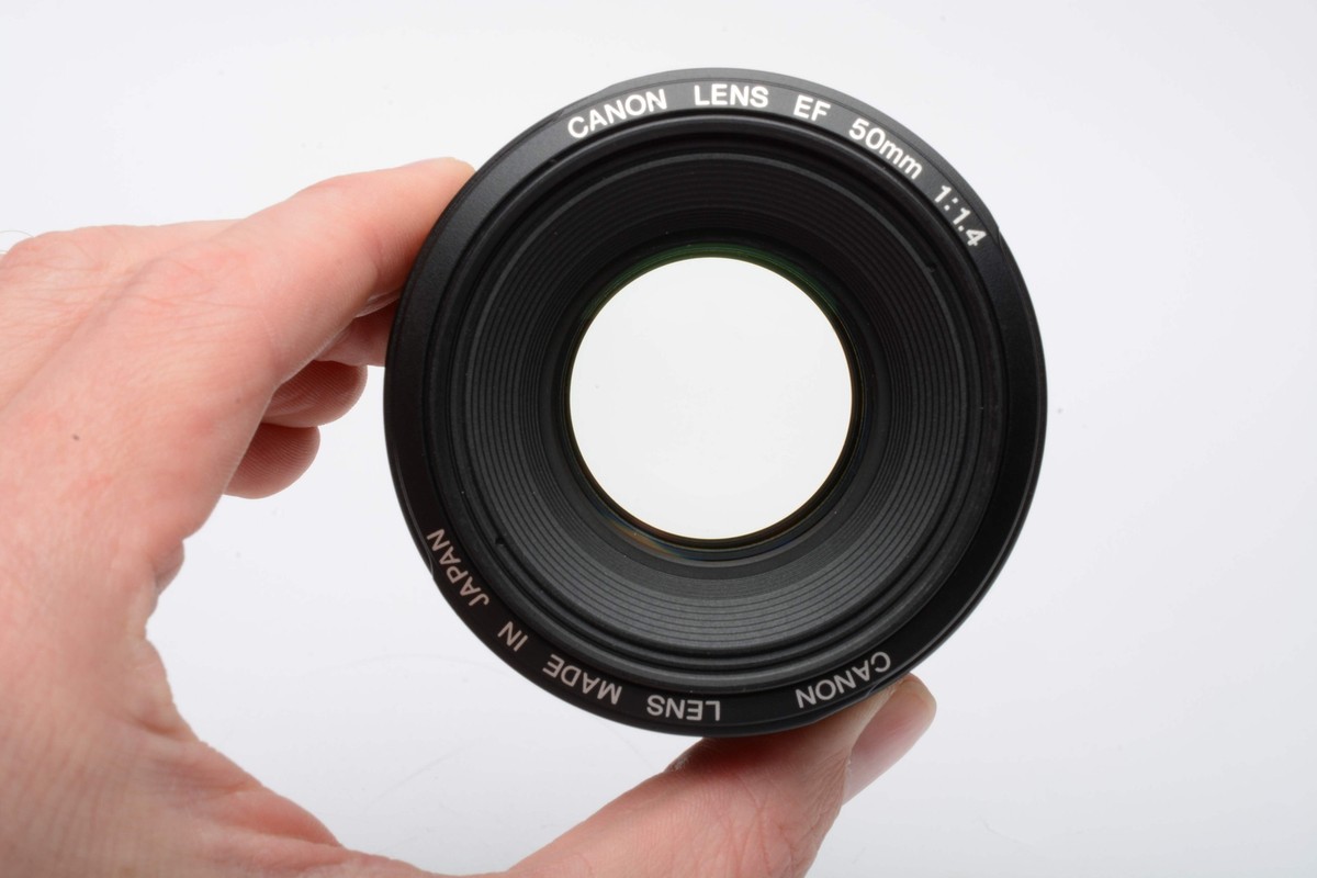 Canon EF 50mm f1.4 USM Lens, Caps, Nice & Clean, Very Sharp Canon EF 50mm f1.4 USM Lens, Caps, Nice & Clean, Very Sharp