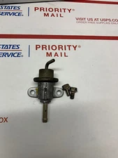 Oem 92-95 Honda Civic Fuel pressure regulator FPR EX SI LX Dx D16z6 D15b7 D16zc