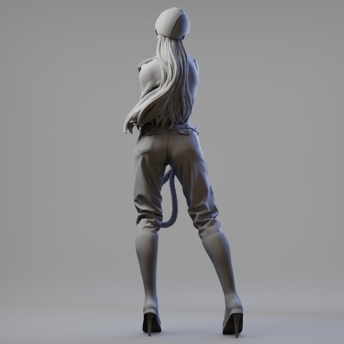 1/35 Scale Sexy Horsewoman Hold the Whip Unpainted Resin MINI Model Unassembled - Picture 4 of 11