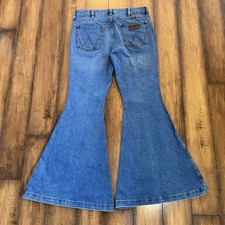 Wrangler High Rise Flare Womens Jeans 31x30 fits 34x31 Western Trumpet