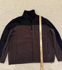 Women  s Tek Gear Size L Full Zip Jacket Black-Adjustable Bottom And Zip Pockets
