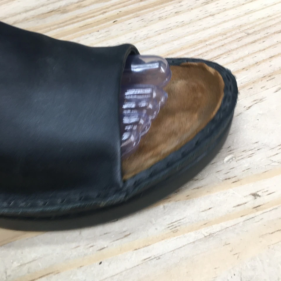 Sandálias Naot Feminina 38 Roma Casual Conforto Slip On Wedge Slide Couro Preto - Imagem 4 de 4