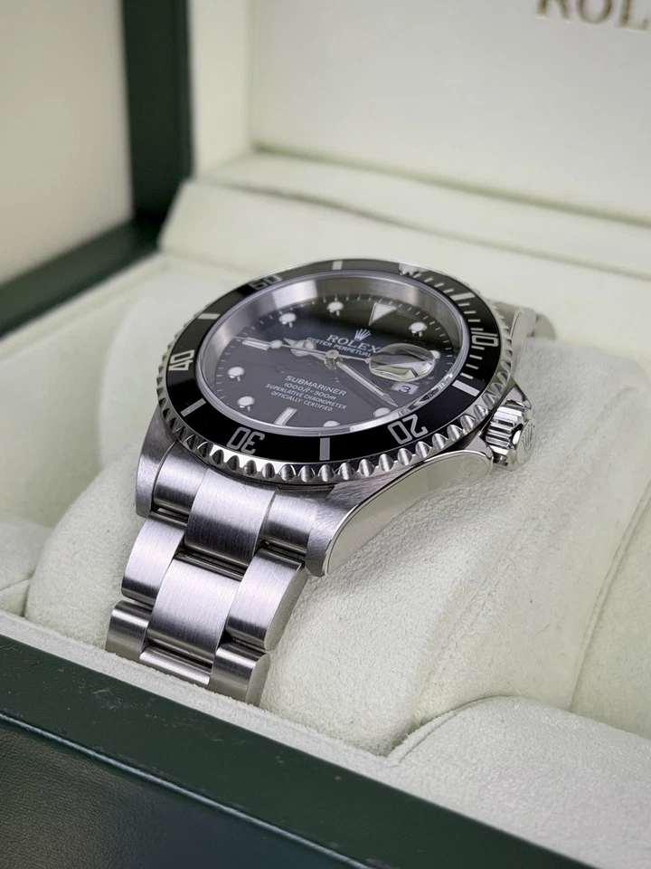 Rolex Submariner Date | 16610 | FULLY STICKERED | Full Collectors Set | NOS - Image 4 of 4