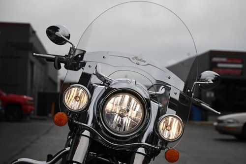 2014 Indian Motorcycle Chief Classic Springfield Blue - Picture 35 of 40