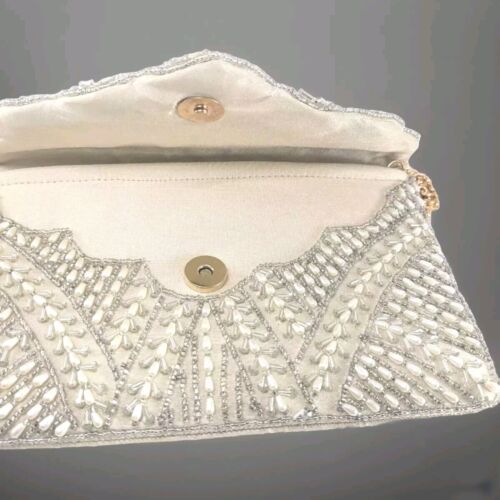 Hand Beaded Purse Wedding Seed Pearls Clutch Crossbody Bag Long Gold Chain Strap - Bild 6 von 11