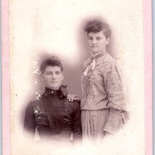 c1880s Unmarked Two Cute Young Ladies Women in Girls Cabinet Card Photo Hair B24
