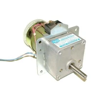 Japan Servo  US2345A-4  Synchronous Motor 220 VAC 6 uF 25 Watt
