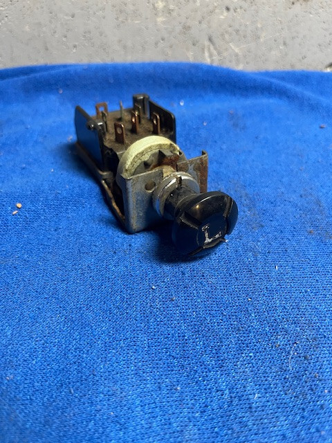 Picture 1 of 6