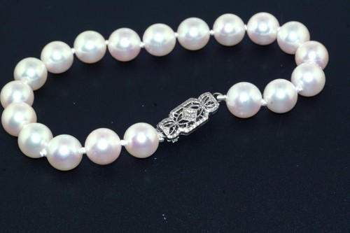 Fabulous 8mm Japanese Cultured Pearl Bracelet 14k White Gold Filigree Clasp