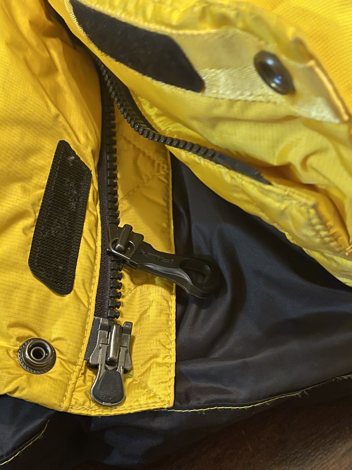 Ralph Lauren RLX Gents Sz Medium Expedition Hooded Down & Feathers Jacket Yellow image 7