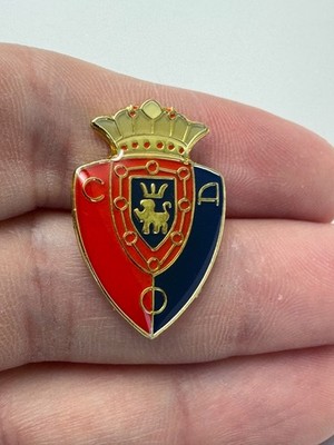 CA Osasuna Crest Soccer Lapel Pin Spanish Football Club Vintage