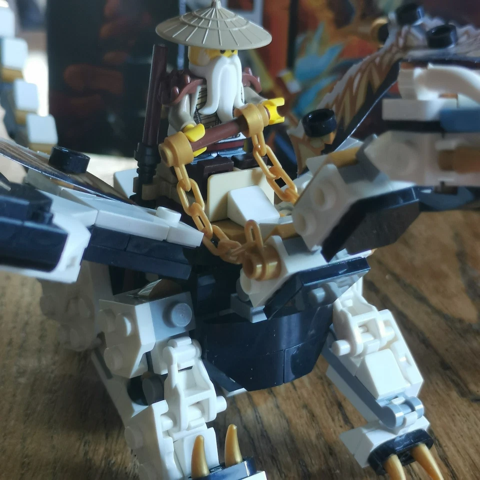 LEGO Ninjago 71718 Wu's Battle Dragon, photo 4 sur 5