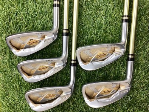 Set De Fers De Golf HONMA BERES IS-03 - 6 Pièces Flex R Pour Droitier, Occasion