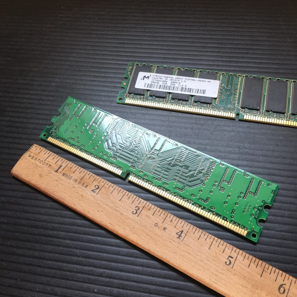 2PCS Micron 256MB MT8VDDT3264AG-335C4 PC2700U-25331-A1 DDR, 333, CL2.5 PC Memory - Image 3 of 4