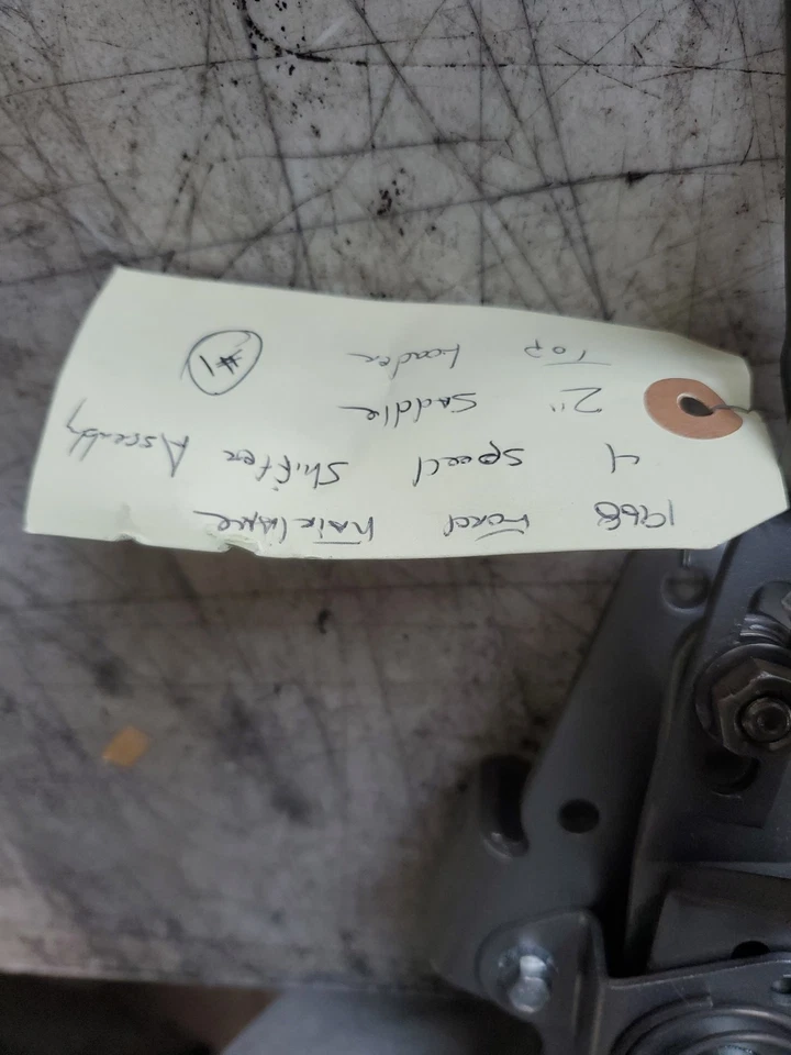 Ford Fairlane 1968 conjunto de palanca de cambios de 4 velocidades cargador superior restaurado Foto 2 de 4