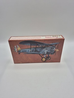 Vintage Pyro Bristol Bulldog RAF Fighter Model Plane 1/48 Scale P609-100 NEW