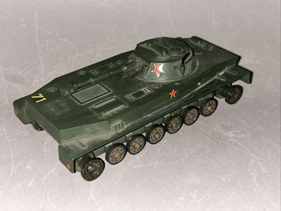 Solido Carro Armato PT 76 URSS Ref. 207 9/62 Scala 1/55 - Immagine 2 di 4