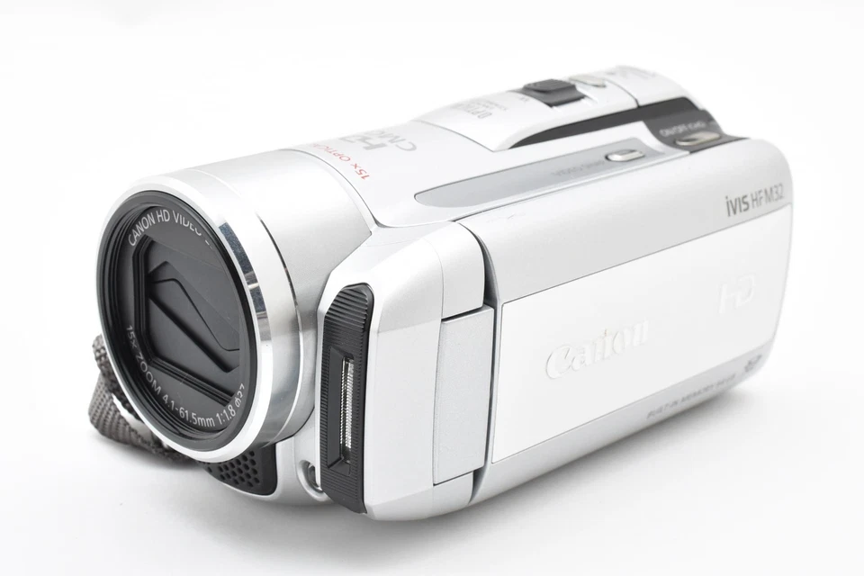 [Ex+3] Canon iVIS HF M32 64GB HD Video Camera Camcorder Silver w/ Accessories - Image 2 of 4