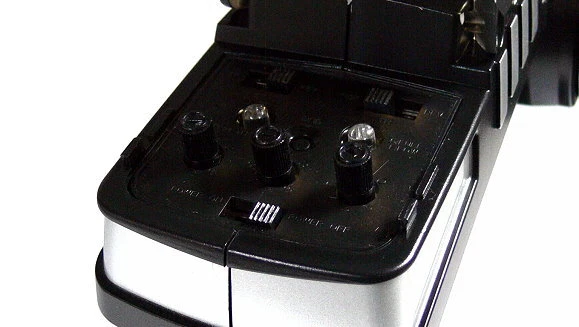 FLYSKY FS GT2 2ch 2.4GHz RC Model Silver Transmitter & Receiver TS904 - Image 2 of 4