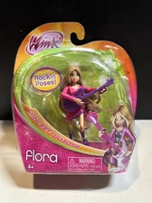 Winx Club MINIS Flora Concert Collection Rockin Poses New