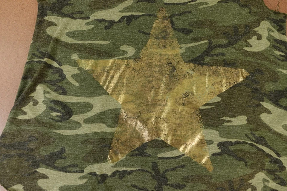 Camiseta sin mangas ligera vintage Havana Juniors grande verde camuflaje estrella brillante Foto 2 de 4