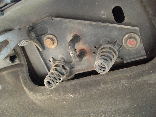 W163 1999-2006 MERCEDES ML320 ML430 ML500 ML55 CAPÓ LIBERACIÓN PESTILLO BLOQUEO MANGO Foto 2 de 4