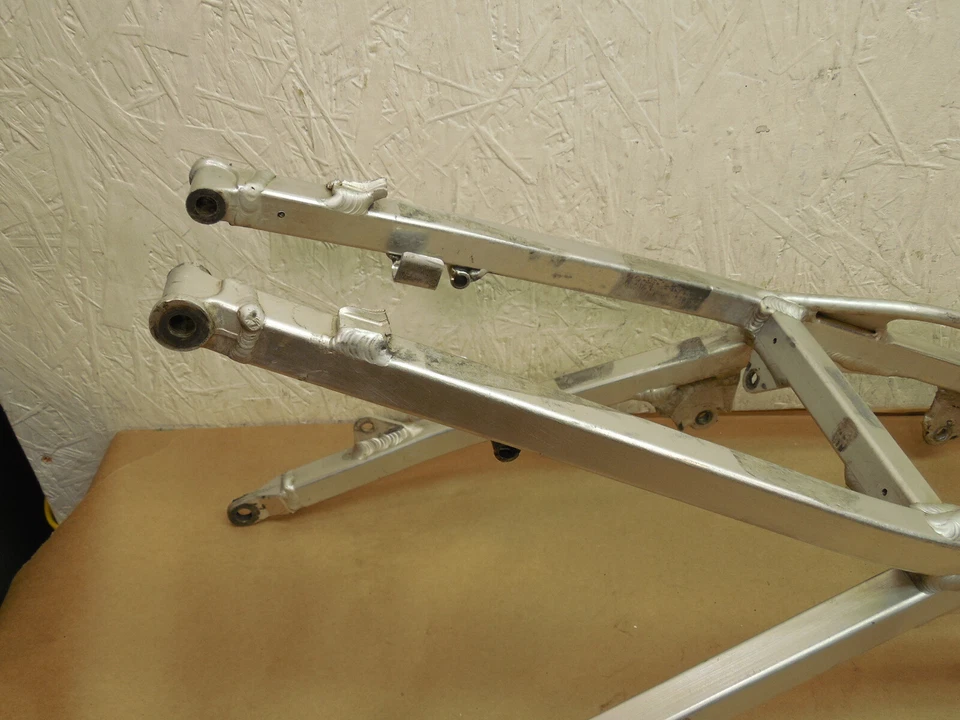 Subchasis trasero Husqvarna TC450 2005 Foto 2 de 4