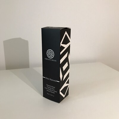 WHITE DIAMOND Diamond Infused Purifying Toner NEUE