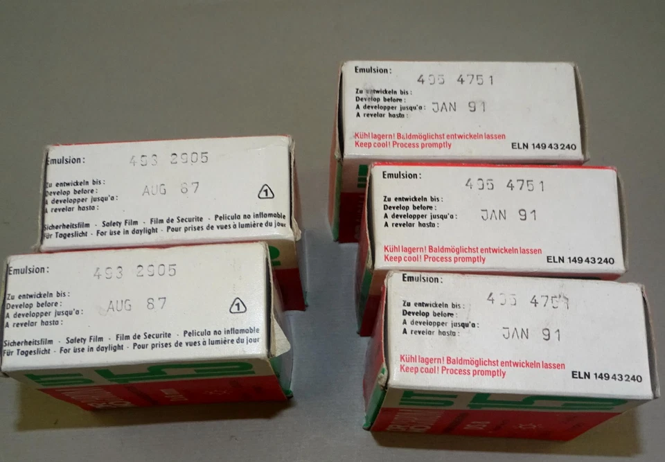 Película 5 ORWO 2x8 mm DDR - UT 15, desactualizada Foto 4 de 4