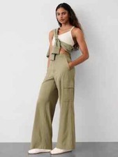 Athleta 10T MT M TALL Brooklyn Heights High Rise Cargo Wide Pant, Olive Branch