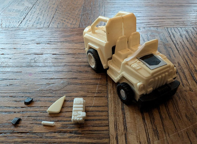 WHITE JEEP vintage Transformers G1 Mini Spies 1985 Takara FOR PARTS/REPAIR