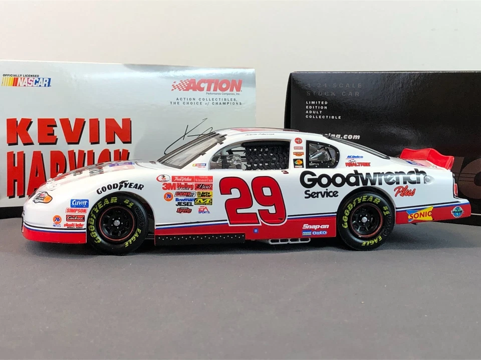 Action 1:24 Diecast KEVIN HARVICK #29 GM Goodwrench 2001 Monte Carlo CLEAR CAR - Image 3 of 4