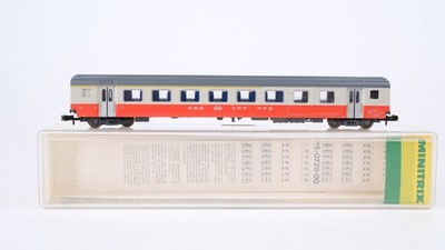 Minitrix N 51 3149 00 Personenwagen ''Swiss Express'' 1.Kl. SBB CFF