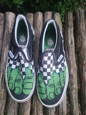 VANS x Marvel Hulk Slip On Sneakers Kid's size 2