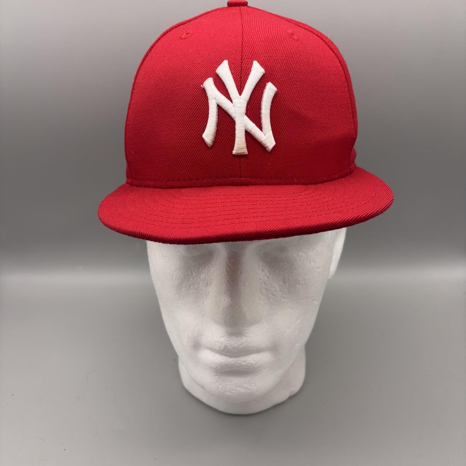 New York Yankees Hat Cap Fitted Mens 7 1/2 Red MLB Baseball 59FIFTY New Era Wool