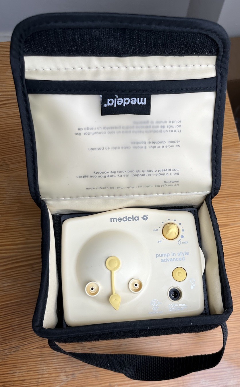 Madela Breast Pump In Style Advanced Motor with Power Adapter Tested Working Clean-image