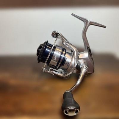 SHIMANO 19 STRADIC C2000S Spinning Reel Used JDM Japan