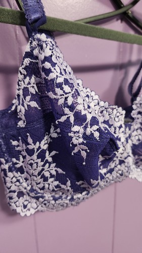 Wacoal Embrace Spitze Softschalen Bügel BH Lila Lavendel 36D - Bild 2 von 10