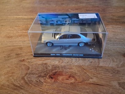 James Bond 007 Modellauto   BMW 750iL  Tomorrow Never Dies  (1:43)