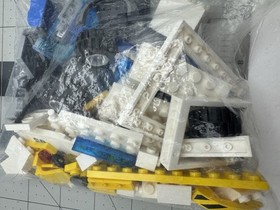 Lego City 60142 Money Transporter - Incomplete See Pictures