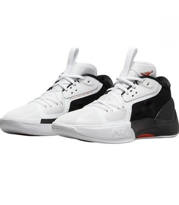 Brand New Men s Nike Jordan DH0240051 size 7, white/black/red