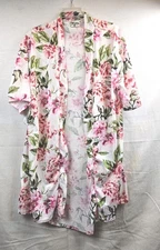 Show Me Your Mumu Woman’s White Floral One Size Open Cardigan Cover Up Robe 