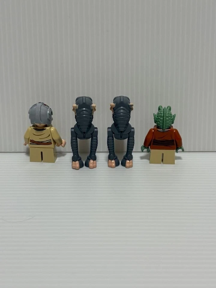 LEGO Star Wars Anakin's & Sebulba's Podracers 7962 In 2011 Used Retired W/Manual - Image 4 of 4