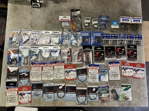 Modern Terminal Tackle Lot Mustad Gamakatsu Berkley Matzuo Eagle Claw Vmc Vision