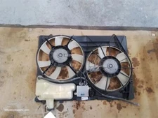 Radiator Fan Motor Fan Assembly Fits 07-10 SIENNA 15944