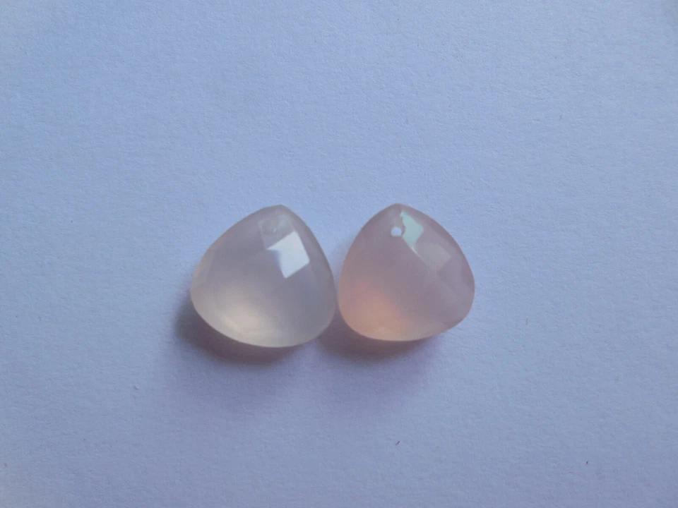 2 Pcs Front To Back Drilled Heart Shape Pink Chalcedony Faceted Beads 14x14MM - Image 2 of 4